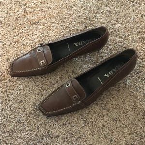 PRADA low heels! Size 38 1/2